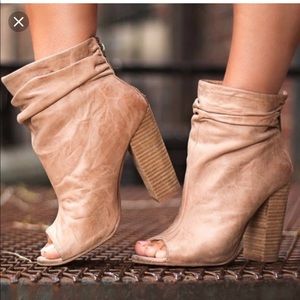 Chinese Laundry Kristin Cavallari boots